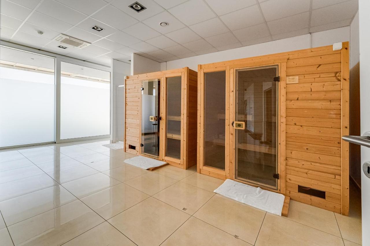 Luxury Two-Floor Apartment In Petrcane With Garden And Pool Экстерьер фото