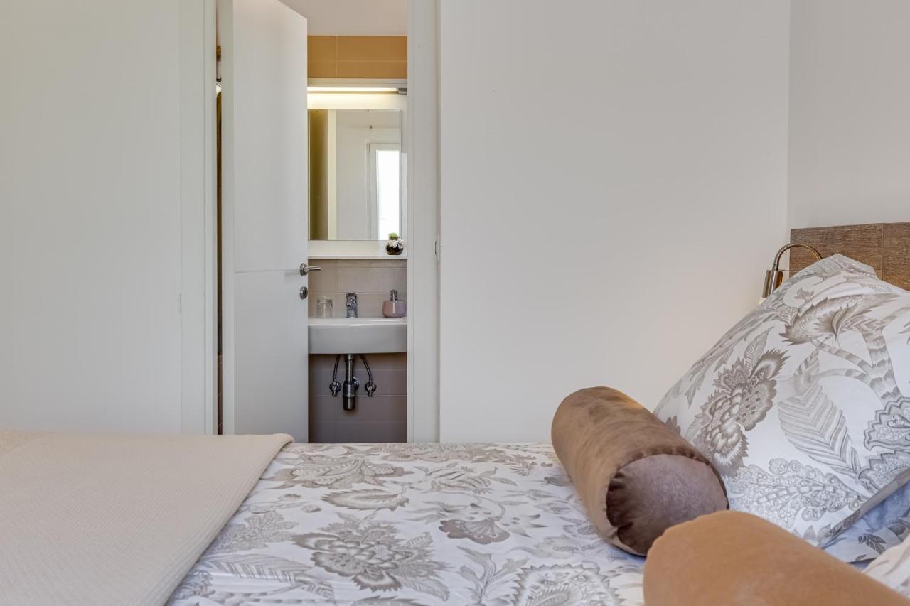 Luxury Two-Floor Apartment In Petrcane With Garden And Pool Экстерьер фото